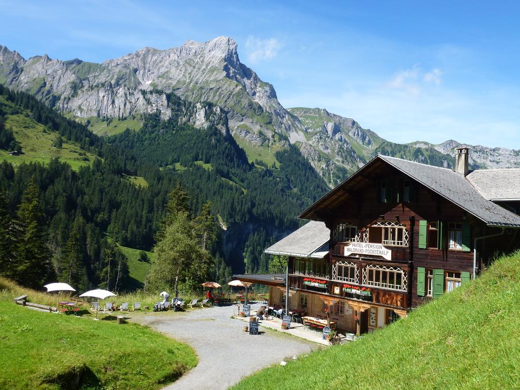 Hotel Waldrand Kiental Exterior photo